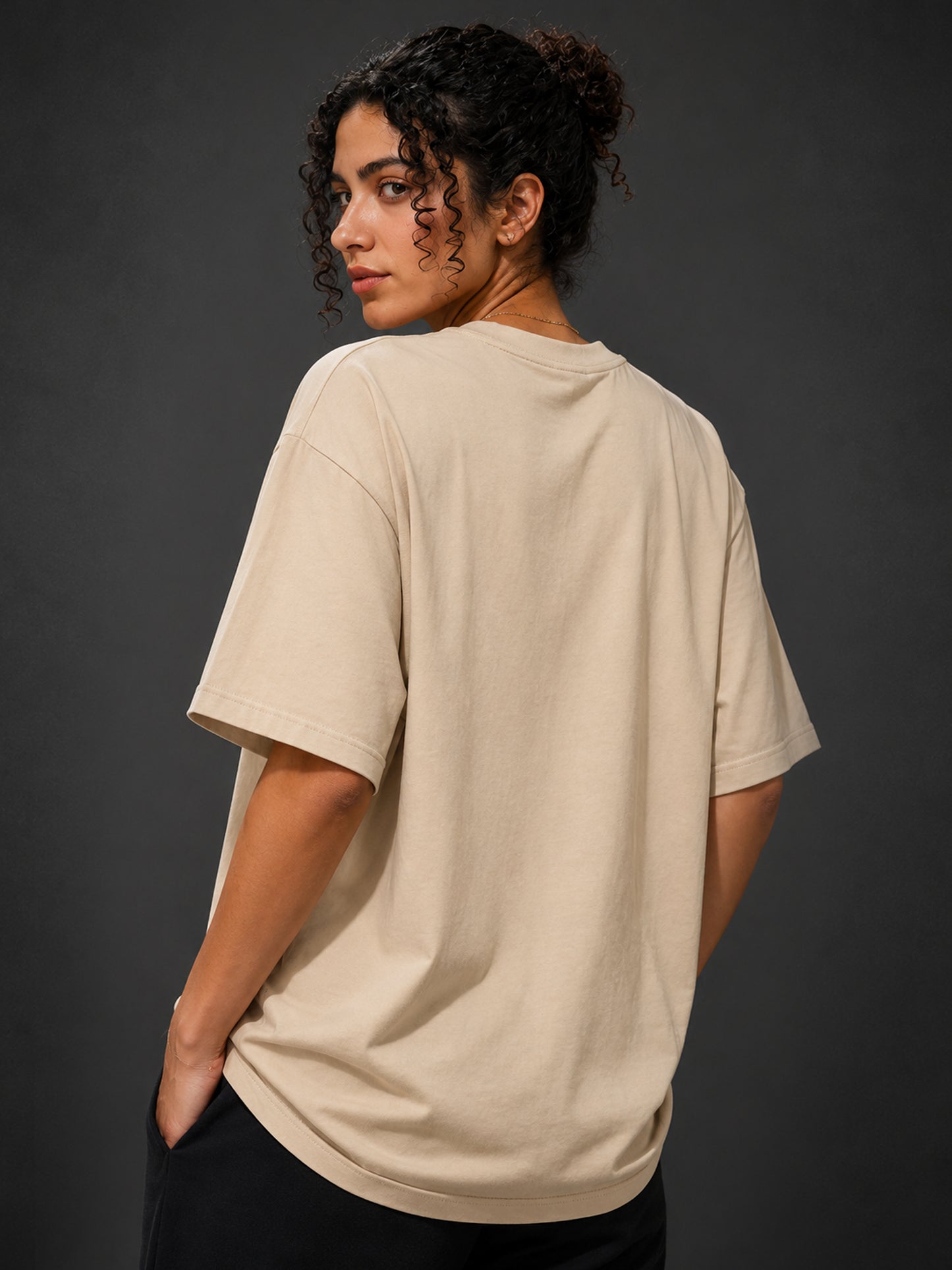Elevated Essentials Oversized Tee – Beige (Livraison gratuite)